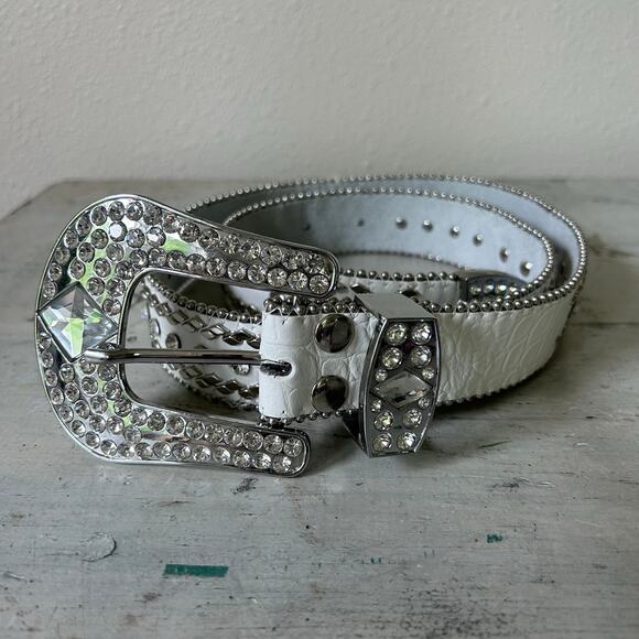 Western Leather bling belt Rhinestone cowgirl rodeo queen sparkle white 36 L - Picture 2 of 10